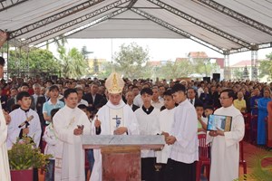 GP.Phát Diệm - Thánh lễ tạ ơn Làm phép đá móng nhà thờ giáo xứ Dưỡng Điềm
