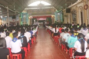 GP.Hưng Hóa - Ngày cầu nguyện cho ơn thiên triệu tại giáo xứ Trại Sơn