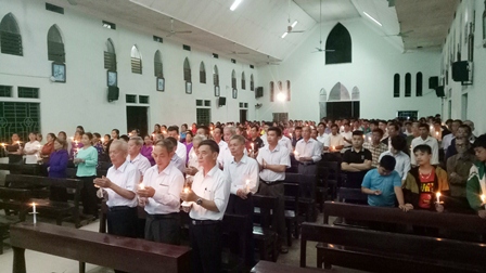 GP.Hưng Hóa - Giáo xứ Mậu Đông: Đêm canh thức Vượt Qua và Thánh lễ vọng Phục Sinh