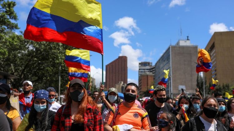 Các Giám mục Colombia kêu gọi chính phủ đối thoại với người biểu tình