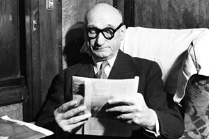 Nhà sáng lập liên minh châu Âu Robert Schuman được tôn lên bậc Đấng Đáng kính