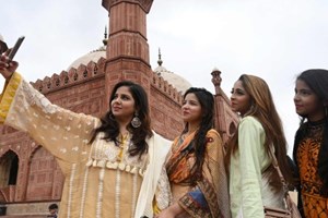 Các lãnh đạo Kitô Pakistan yêu cầu tuổi tối thiểu để cải đạo là 18 tuổi