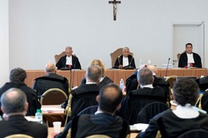 Phiên xử đầu tiên của Toà án Vatican về tham nhũng trong việc mua bán toà nhà ở Luân Đôn
