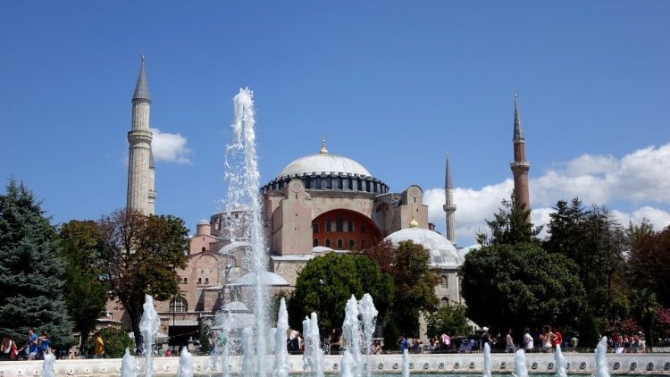 Unesco phản đối việc Thổ Nhĩ Kỳ biến đền thờ Hagia Sophia và Chora thành đền thờ Hồi giáo