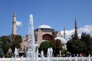 Unesco phản đối việc Thổ Nhĩ Kỳ biến đền thờ Hagia Sophia và Chora thành đền thờ Hồi giáo