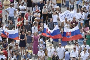 ĐTC Phanxicô sẽ thăm Hungary và Slovakia vào tháng 9