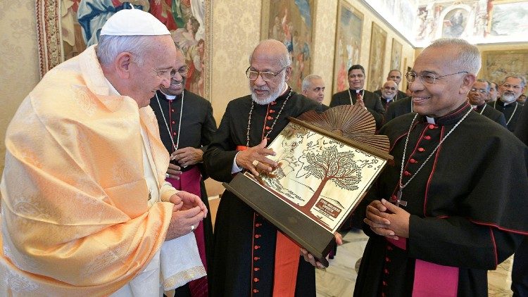 ĐTC kêu gọi các Giám mục nghi lễ Syro-Malabar hiệp nhất với nhau