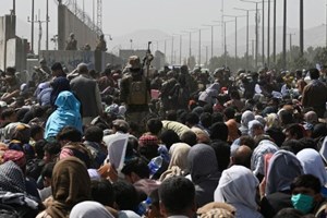 Một người Afghanistan xin ĐTC cứu một gia đình Công giáo Afghani đang bị kẹt ở Kabul