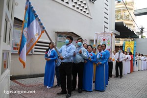 TGP.Sài Gòn - Giáo xứ Tân Việt: Mừng kính Thánh Têrêsa bổn mạng