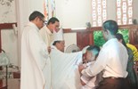 GP.Vinh - Giáo xứ Quy Chính: 59 em đón nhận hồng ân Thánh Linh