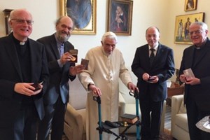 Một thần học gia dòng Tên và một giáo sư luật đạt giải Ratzinger