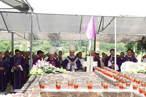 GP.Phát Diệm - Giáo xứ Khoan Dụ: Thánh lễ cầu cho Đức cố Giám mục Retord Liêu