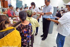 TGP.Sài Gòn - Ban Caritas giáo xứ Hàng Xanh: Ngày quốc tế người nghèo 2022