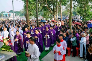 GP.Phát Diệm - Hình ảnh Thánh lễ cầu cho các đẳng tại Phát Diệm 02.11.22