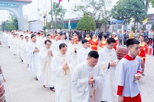 GP.Vinh - Giáo xứ Bố Sơn kỷ niệm 130 năm thành lập