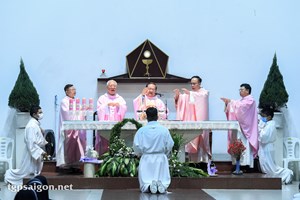 TGP.Sài Gòn - Giáo xứ Hòa Hưng: Thánh lễ tạ ơn mừng 31 năm Linh mục của cha Chánh xứ