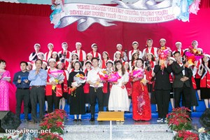 TGP.Sài Gòn - Giáo xứ Vinh Sơn 6: Thánh ca Giáng Sinh 20-12-2022