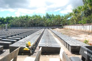 TGP.Sài Gòn - Giáo xứ Tân Phú: Nhóm bác ái tự nguyện thăm nghĩa trang thai nhi