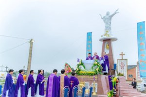 TGP.Huế - Lễ Giỗ và Tảo Mộ Nhị Vị Khai Canh Khai Khẩn năm Nhâm Dần 2022 tại Dương Sơn