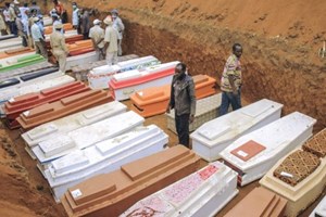 Đức Thánh Cha lên án vụ tấn công “dã man” vào trại tị nạn ở Congo