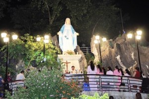 GP.Hưng Hóa - Thánh lễ đầu tiên trên Núi Đức Mẹ tại Giáo xứ Sơn La - Giáo phận 