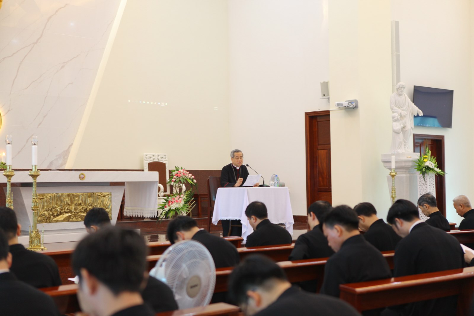 GP.Phát Diệm - Linh mục đoàn Phát Diệm tĩnh tâm tháng 06