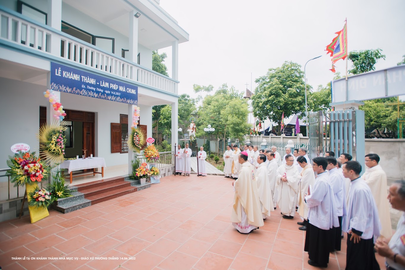 GP.Bắc Ninh - Giáo xứ Thường Thắng: Thánh lễ tạ ơn và làm phép ngôi nhà chung