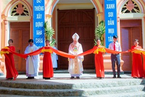 GP.Bắc Ninh - Giáo xứ Phú Cường: Thánh lễ tạ ơn và làm phép nhà thờ giáo họ Đaminh
