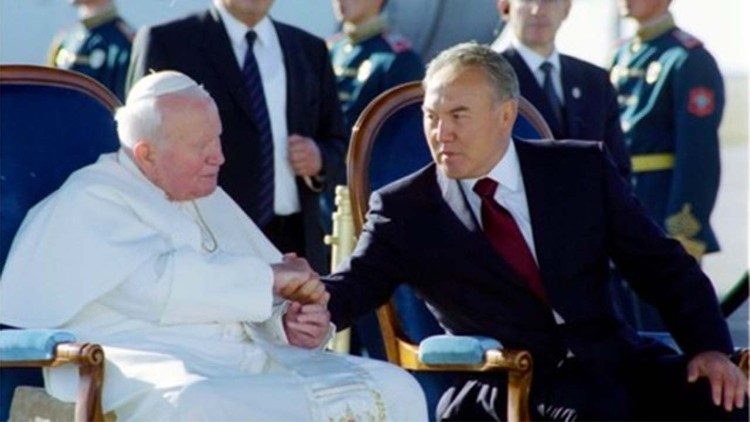 Người dân Kazakhstan vui mừng vì ĐTC sẽ thăm đất nước