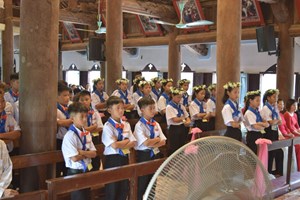 GP.Phát Diệm - Giáo xứ Quân Triêm: Thánh lễ ban Bí tích Thêm sức