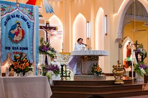 TGP.Sài Gòn - Giáo xứ Gia Định mừng lễ thánh Monica quan thầy các Bà Mẹ Công Giáo 2022