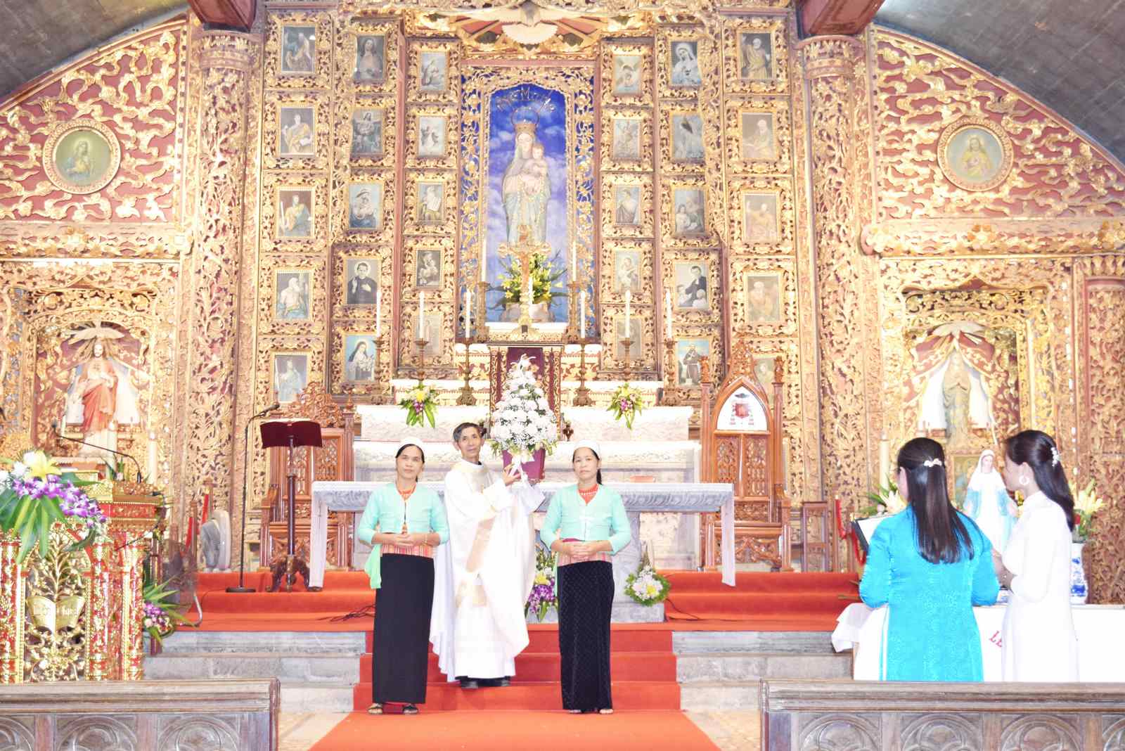 GP.Phát Diệm - Legio Mariae Phát Diệm: Thánh lễ tạ ơn mừng sinh nhật Đức Mẹ và kết thúc năm thánh