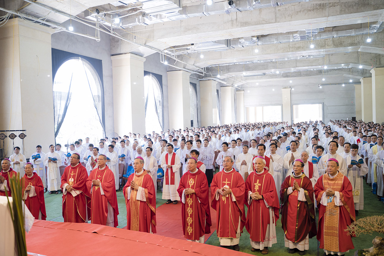 GP.Bắc Ninh - Ngày cuối cùng của khóa thường huấn linh mục Giáo tỉnh Hà Nội đợt I năm 2022 – Thánh lễ bế mạc