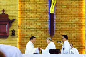 TGP.Sài Gòn - Giáo xứ Martinô: Thánh lễ mừng cha tân chánh xứ Giuse Ngô Vũ Anh Tuấn ngày 3-9-2022