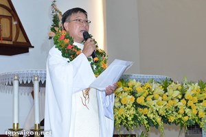 TGP.Sài Gòn - Giáo xứ Hà Đông: Linh mục Giuse Đỗ Quang Khả nhậm chức tân chánh xứ 7-9-2022