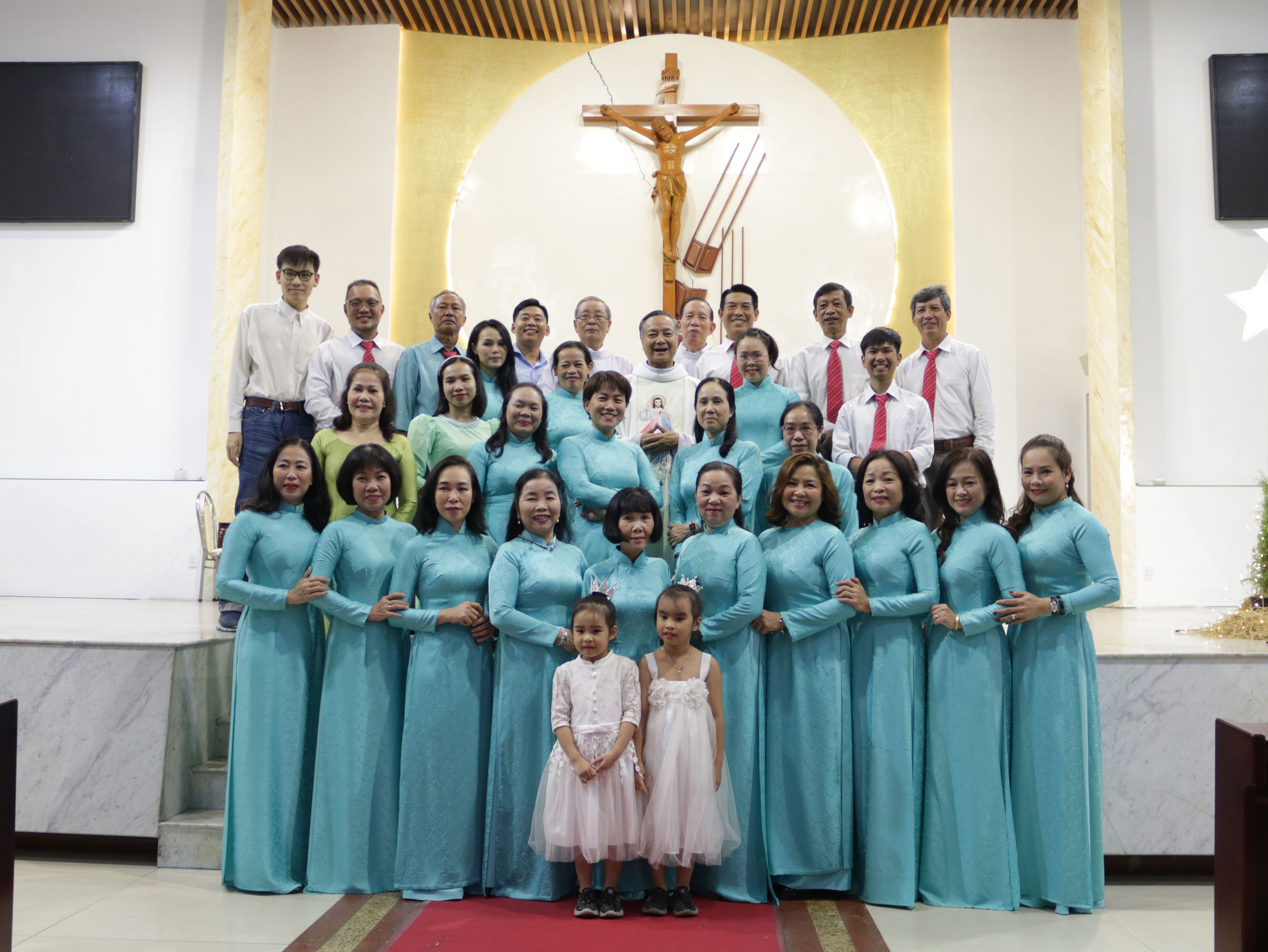 TGP.Sài Gòn - Giáo xứ Tân Việt: Mừng lễ Đức Maria Mẹ Thiên Chúa - Bổn mạng ca đoàn