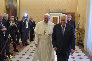 Đức Thánh Cha điện đàm với Tổng thống Palestine