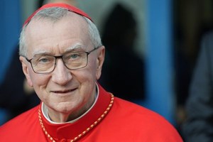 ĐHY Parolin mang lời chào của ĐTC đến với người dân Sénégal