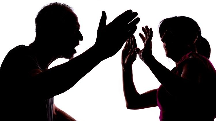 Tòa Thánh kêu gọi chấm dứt bạo hành phụ nữ