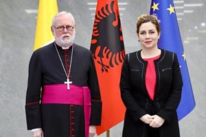 Ngoại trưởng Toà Thánh nhấn mạnh mối quan hệ tốt đẹp giữa Tòa Thánh và Albania