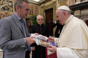 ĐTC Phanxicô chia sẻ về ý muốn canh tân Giáo hội, về Công đồng Vatican II và tính hiệp hành