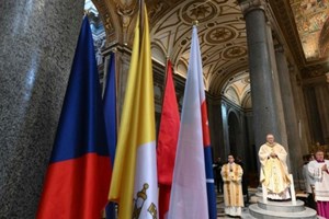 Quốc vụ khanh Toà Thánh dâng Thánh lễ kỷ niệm 30 năm Slovakia được thành lập