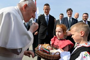 Đức Thánh Cha đã đến Budapest thủ đô của Hungary