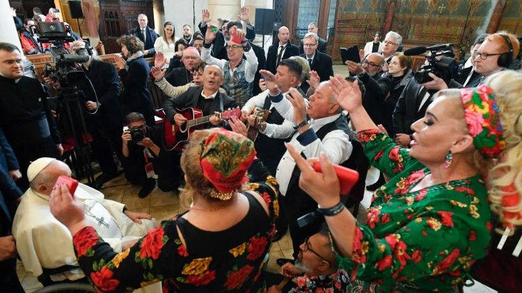 Đức Thánh Cha gặp người nghèo và người tị nạn tại Nhà thờ thánh Elisabeth của Hungary