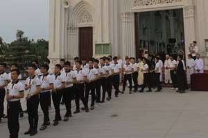 GP.Bắc Ninh - Nhà thánh Phêrô Tự hành hương giáo phận Bùi Chu