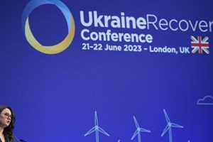 Ngoại trưởng Toà Thánh tham dự Hội nghị “Tái thiết Ucraina”