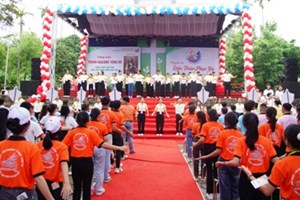 GP.Hưng Hóa - Giới trẻ Giáo hạt Đông Nam Phú Thọ mừng lễ quan thầy và thường huấn ban chấp hành