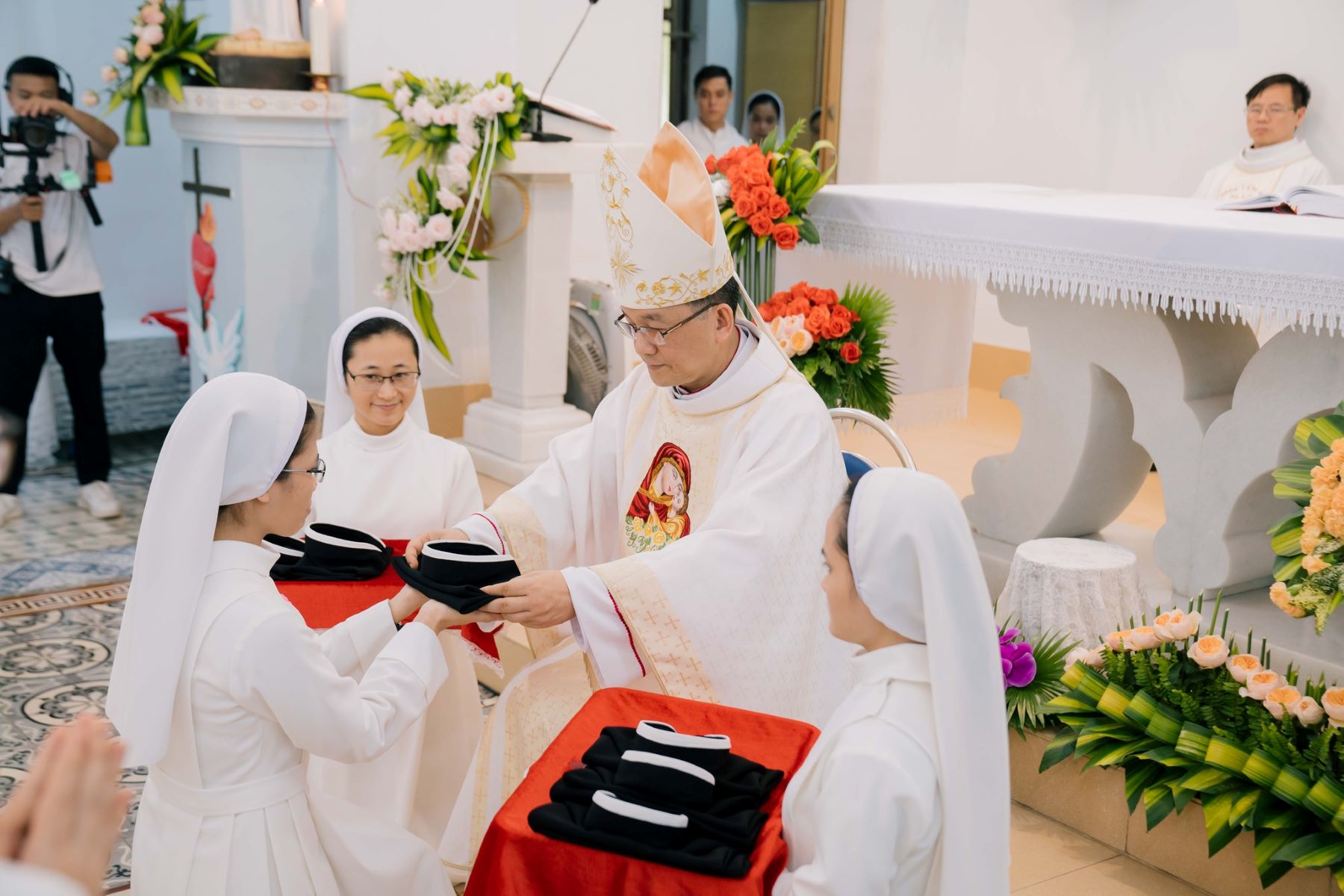 GP.Bắc Ninh - Hiệp hội Đức Maria – Mẹ Sự Sống: hồng ân tiên khấn