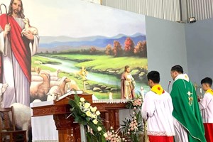GP.Bắc Ninh - Giáo xứ An Tràng Chầu Thánh Thể thay Giáo phận