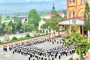 GP.Bắc Ninh - Giáo xứ Đại từ – Thánh lễ khai giảng năm học mới 2023-2024.